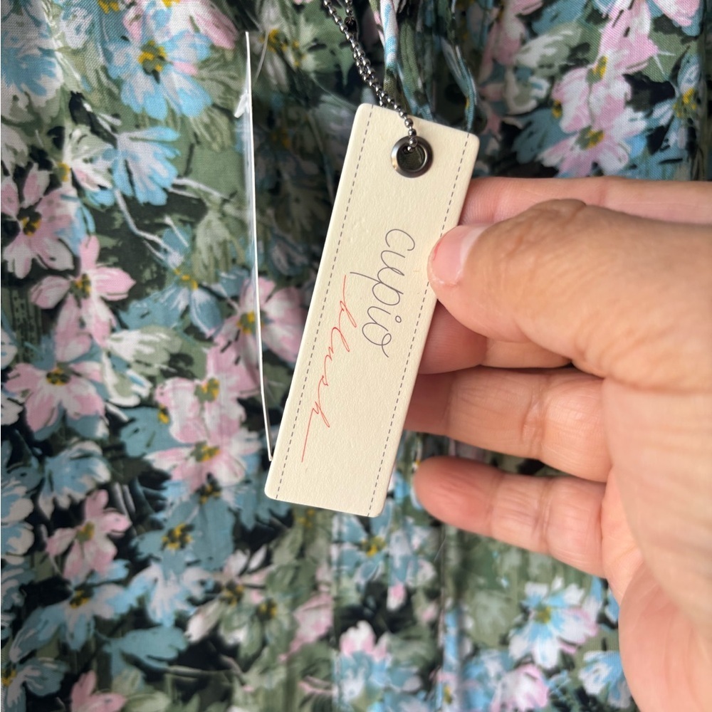 Floral Print Women's Blouse in Green - Picture 4 of 8